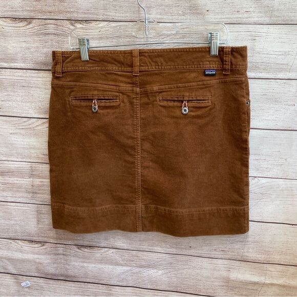 PATAGONIA W’s CORDUROY SKIRT IN BROWN - Picture 3 of 4